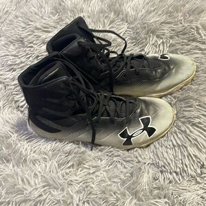 Highlight football cleats
